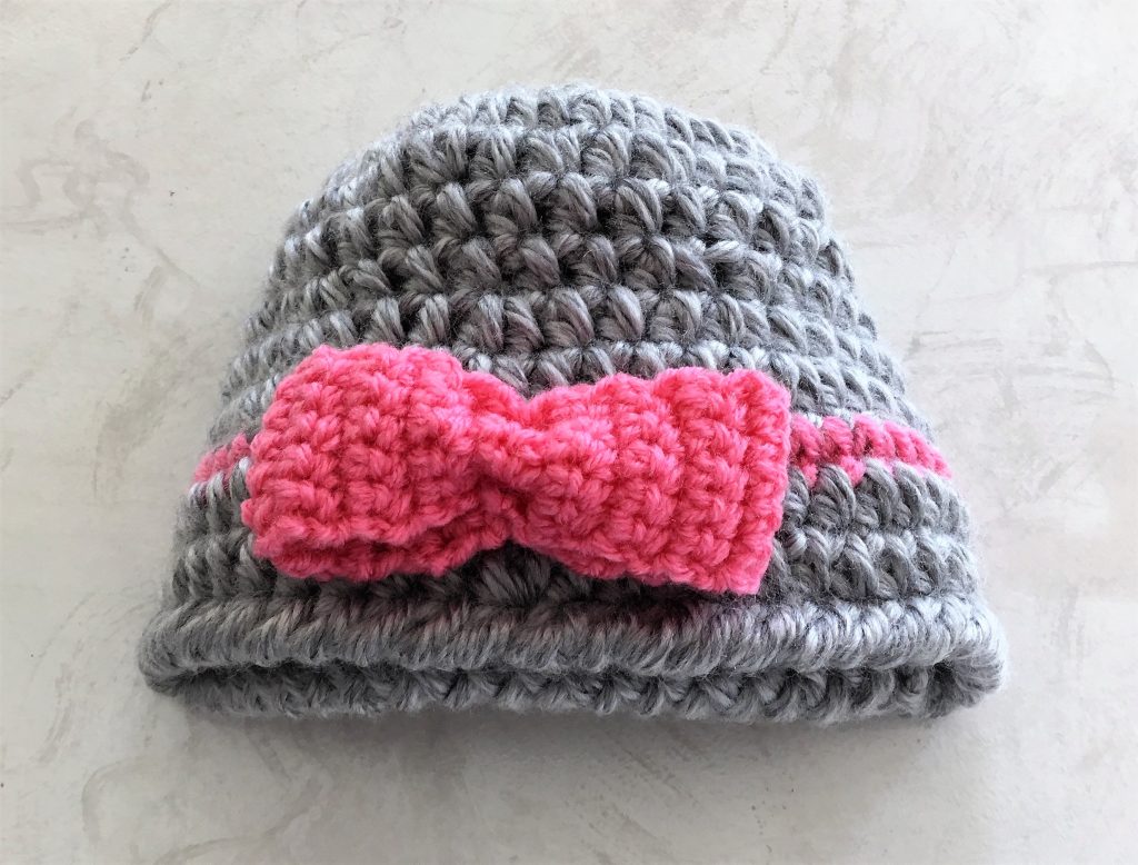 crochet girls hat with bow