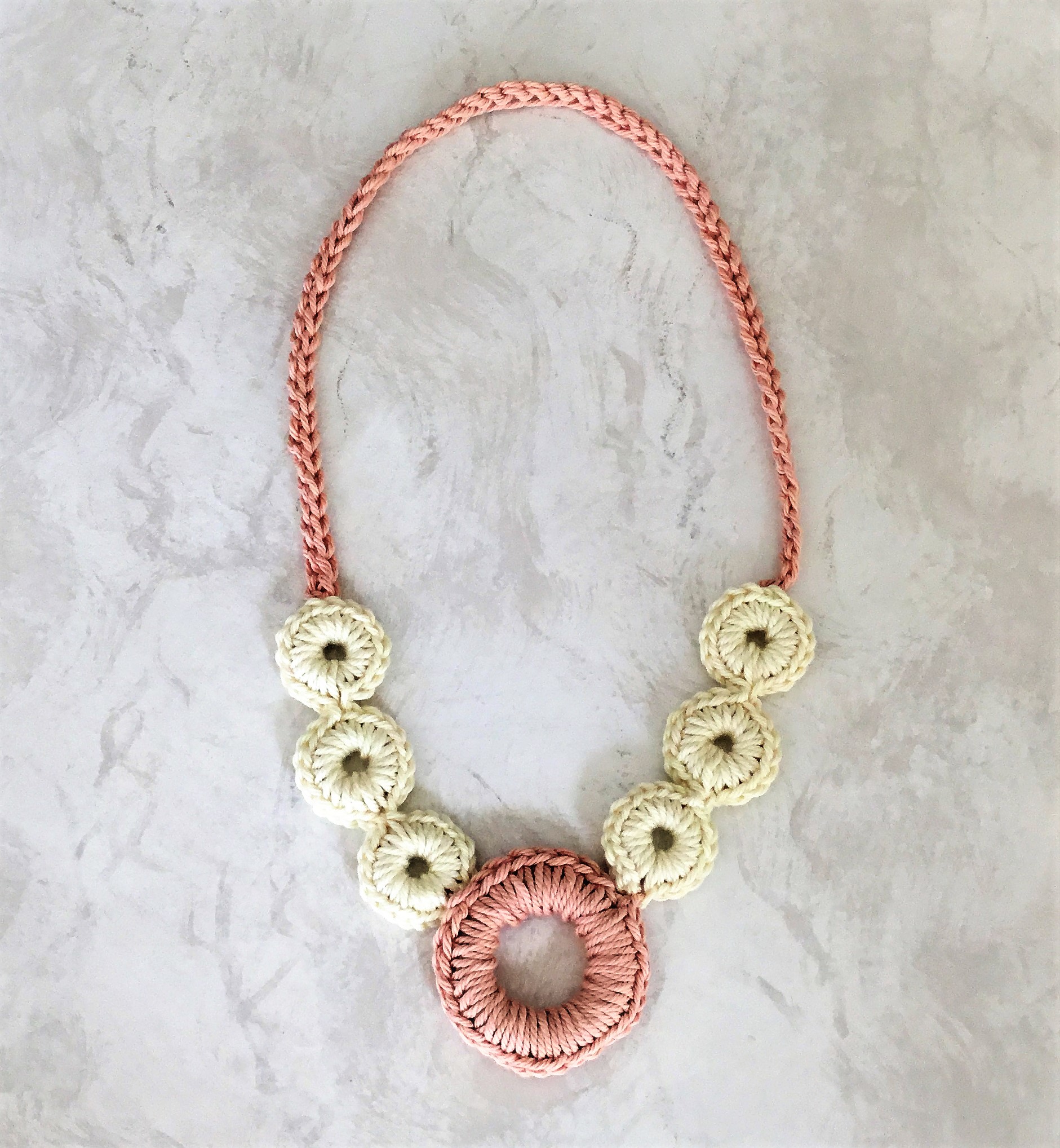 Crochet Choker Necklace Tutorial {Free Pattern} - Kirsten Holloway Designs  - Kirsten Holloway Designs