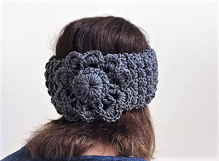 crochet headband with flower