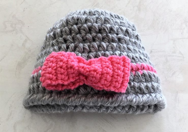 childs-winter-hat-with-bow