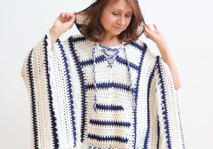 crochet-poncho-with-hood