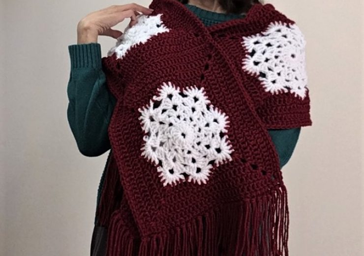 crochet-snowflake-scarf