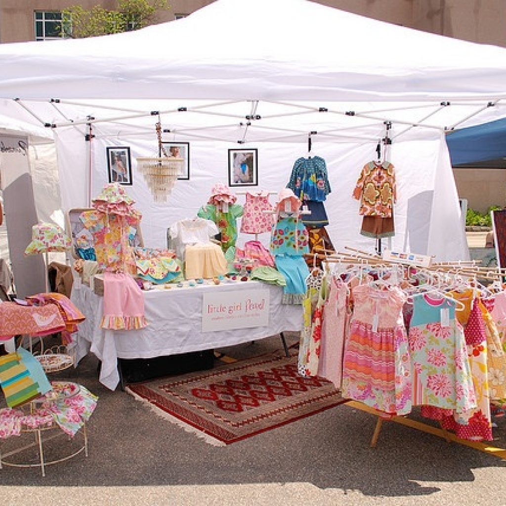 Outdoor craft show display ideas